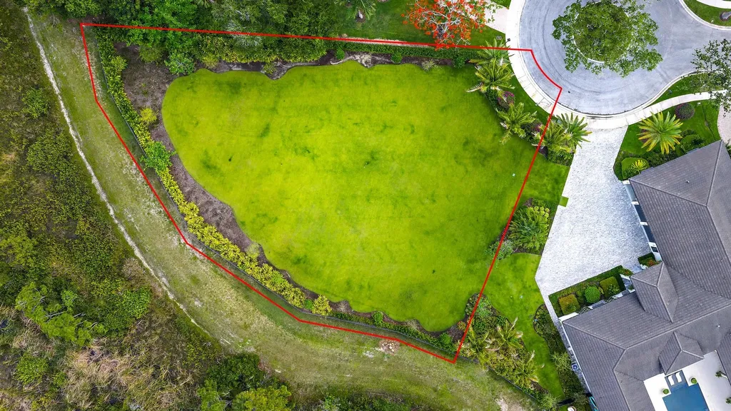 6632 Audubon Trace W West Palm Beach FL 33412