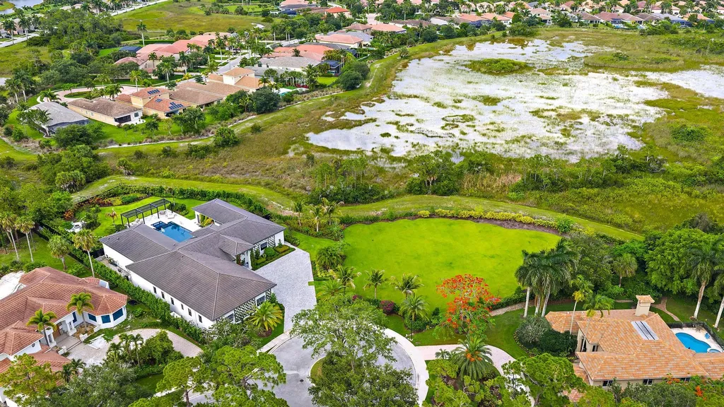 6632 Audubon Trace W West Palm Beach FL 33412