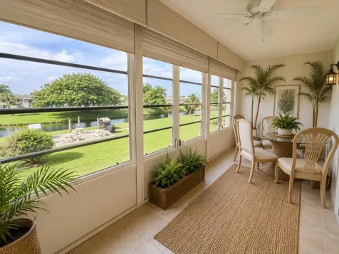 2090 Newport S Deerfield Beach FL 33442