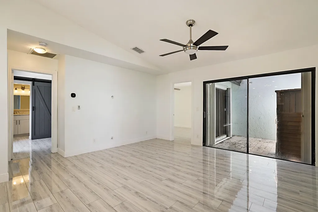 22354 Pineapple Walk Drive Boca Raton FL 33433