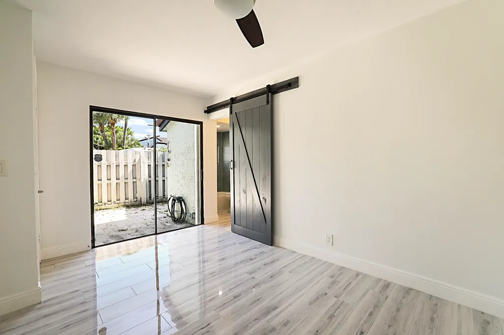 22354 Pineapple Walk Drive Boca Raton FL 33433
