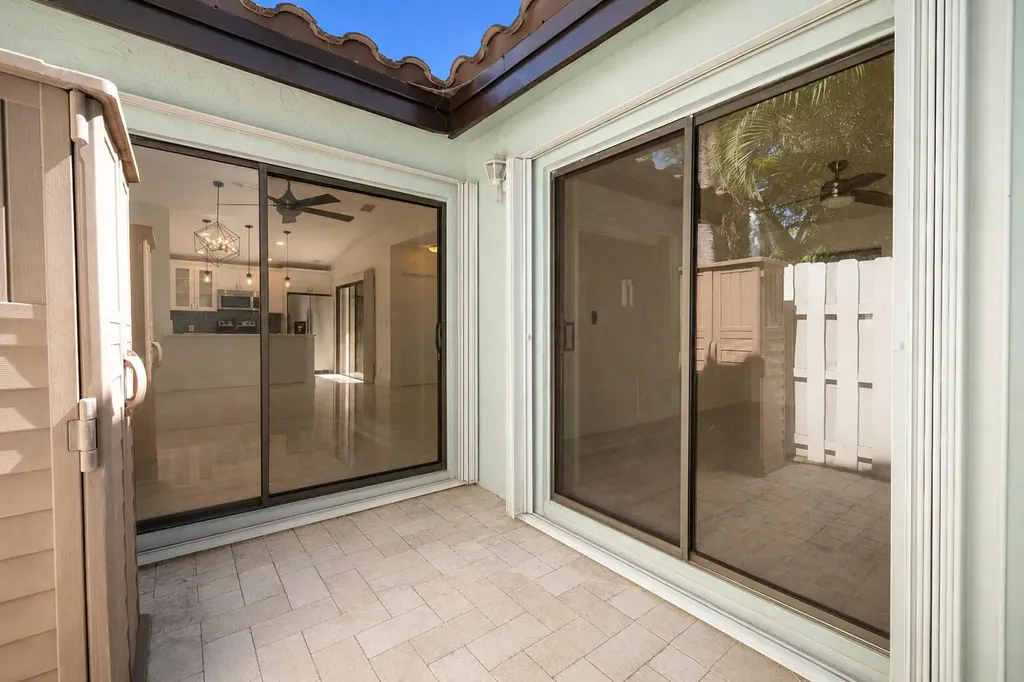 22354 Pineapple Walk Drive Boca Raton FL 33433