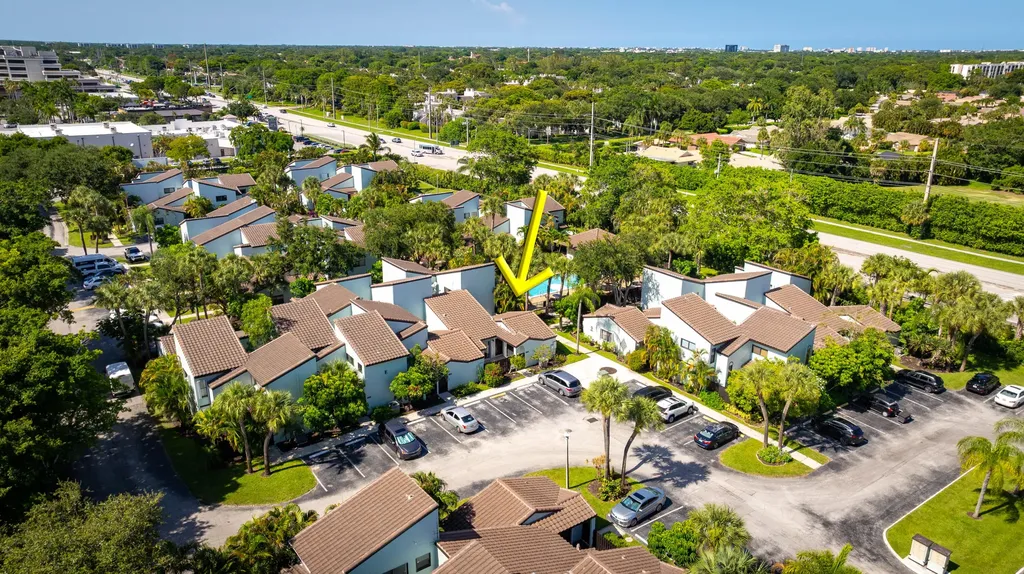 22354 Pineapple Walk Drive Boca Raton FL 33433