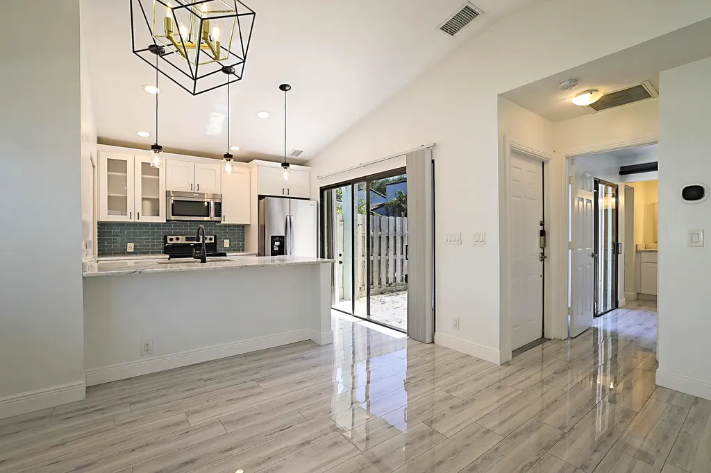 22354 Pineapple Walk Drive Boca Raton FL 33433