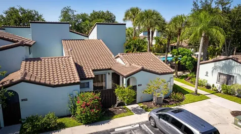 22354 Pineapple Walk Drive Boca Raton FL 33433