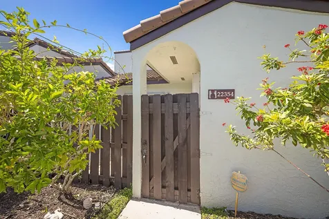 22354 Pineapple Walk Drive Boca Raton FL 33433