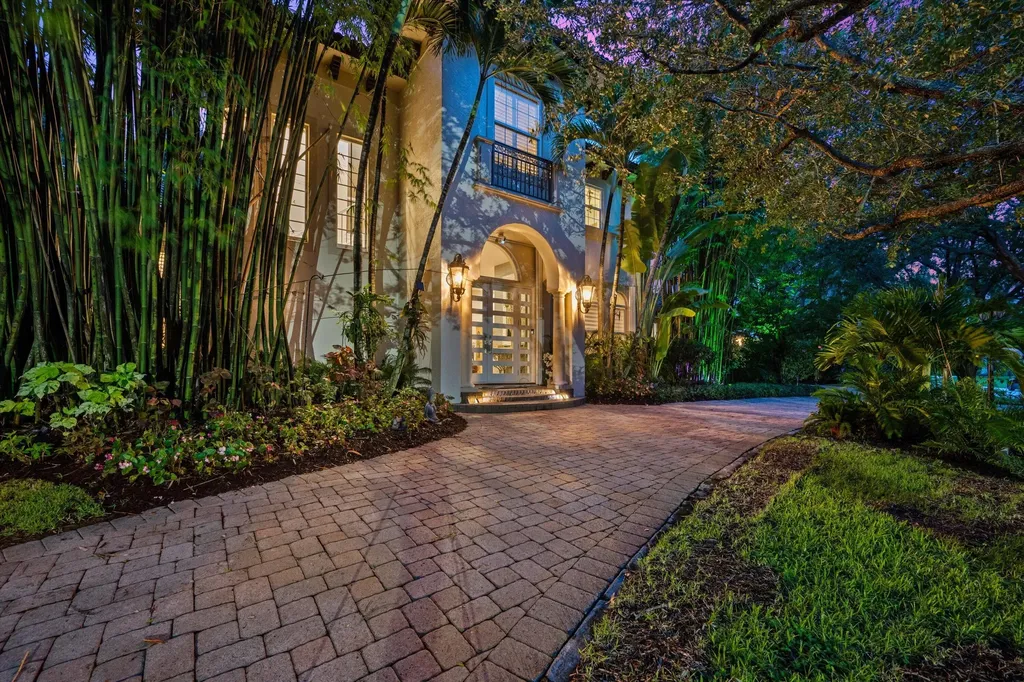 4699 Gleneagles Drive Boynton Beach FL 33436