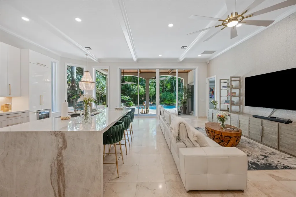 4699 Gleneagles Drive Boynton Beach FL 33436