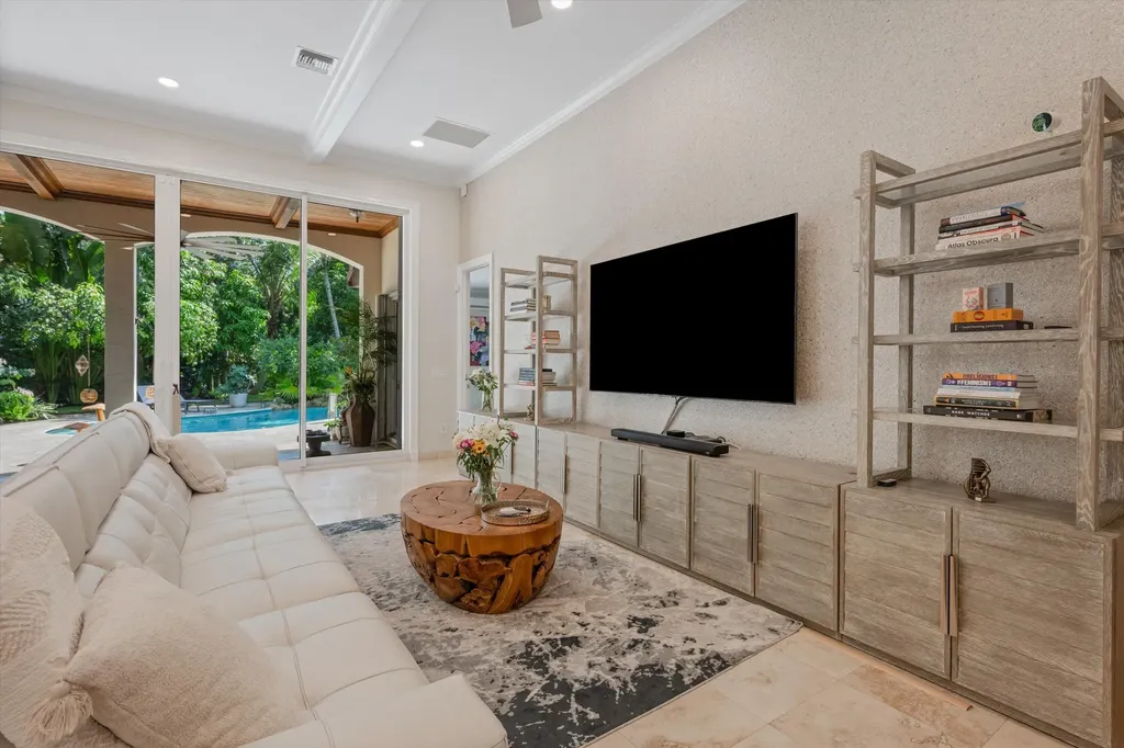 4699 Gleneagles Drive Boynton Beach FL 33436