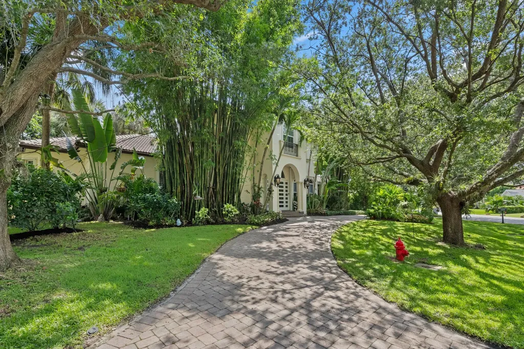 4699 Gleneagles Drive Boynton Beach FL 33436