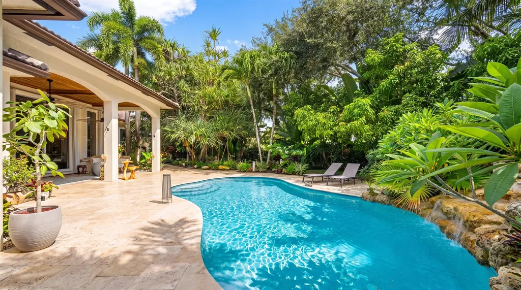 4699 Gleneagles Drive Boynton Beach FL 33436
