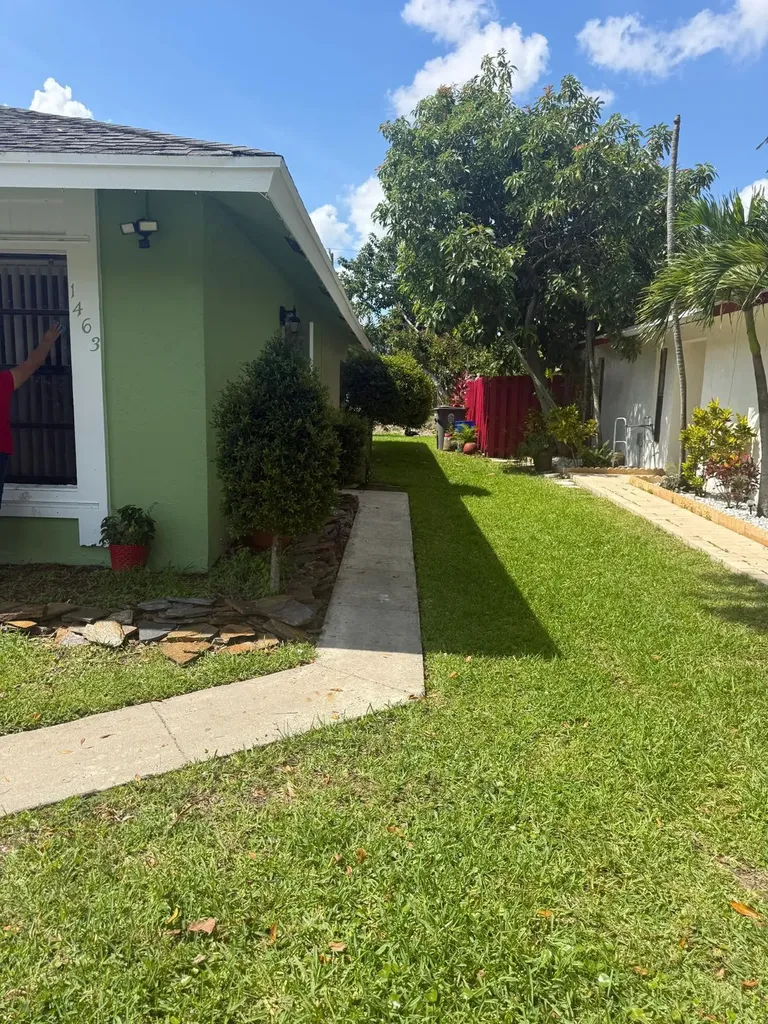 1463 Summit Run Circle West Palm Beach FL 33415