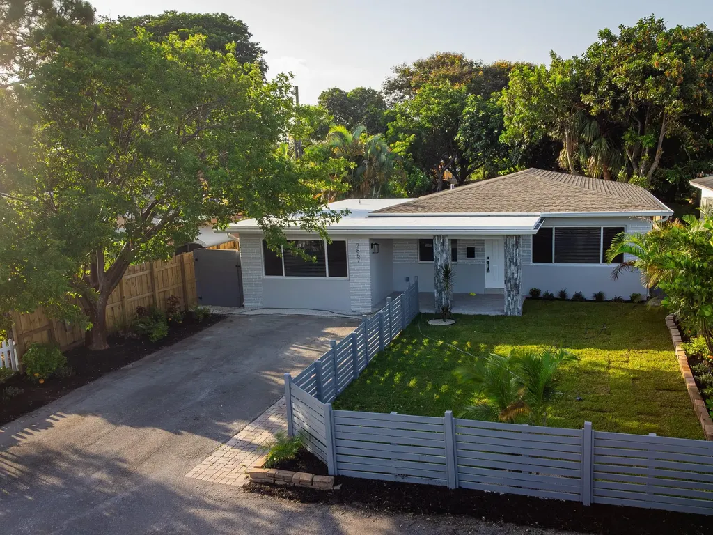 2857 Adams Street Hollywood FL 33020