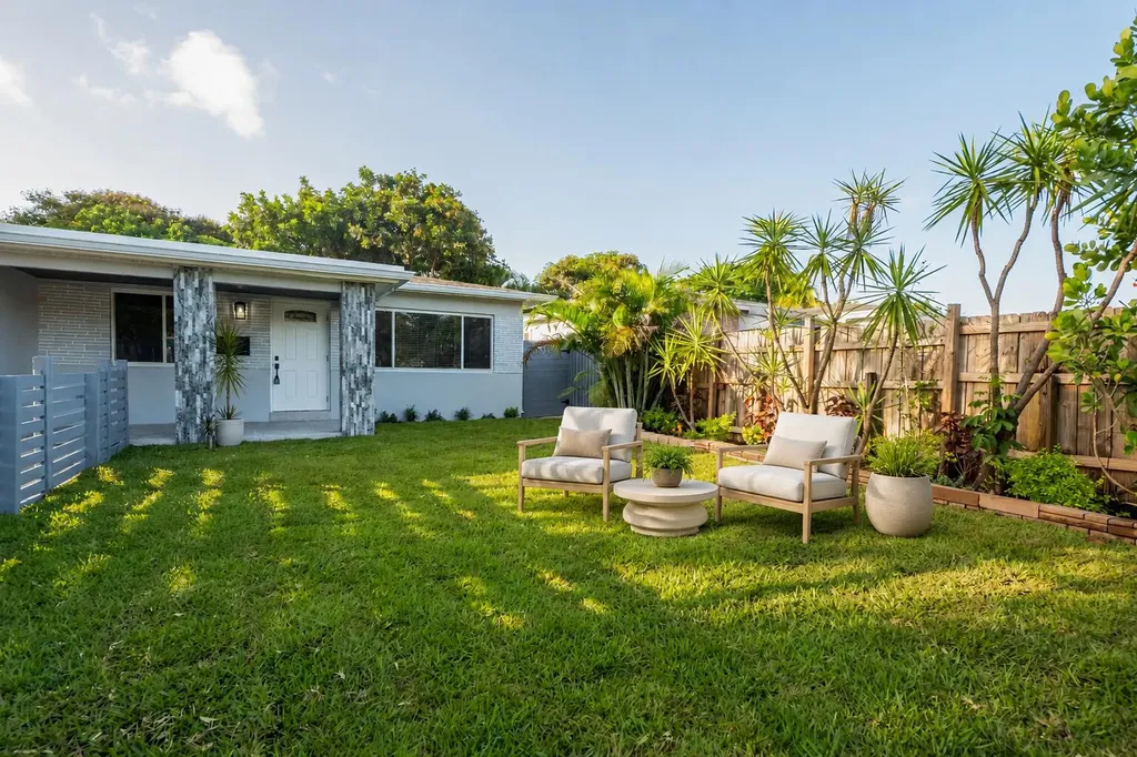 2857 Adams Street Hollywood FL 33020