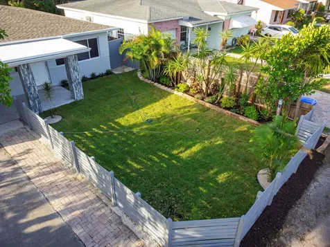 2857 Adams Street Hollywood FL 33020