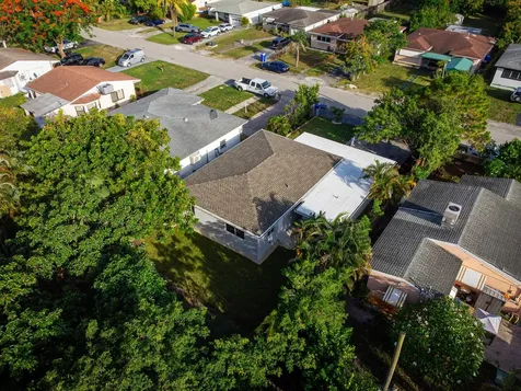 2857 Adams Street Hollywood FL 33020