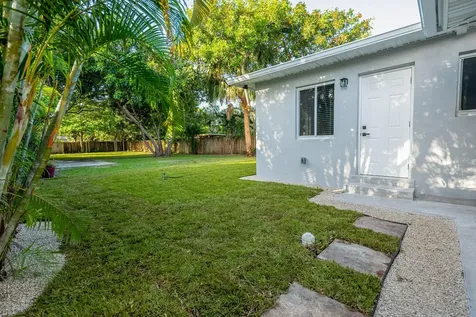 2857 Adams Street Hollywood FL 33020