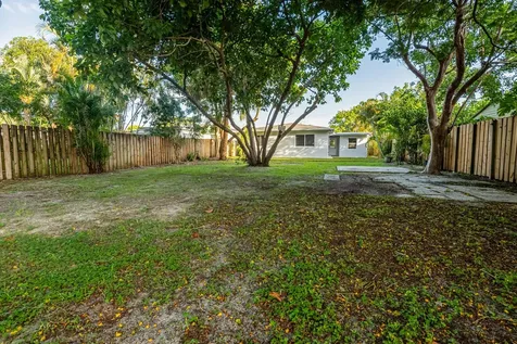 2857 Adams Street Hollywood FL 33020