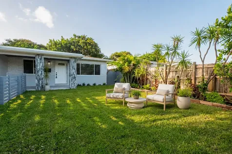 2857 Adams Street Hollywood FL 33020
