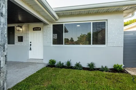 2857 Adams Street Hollywood FL 33020