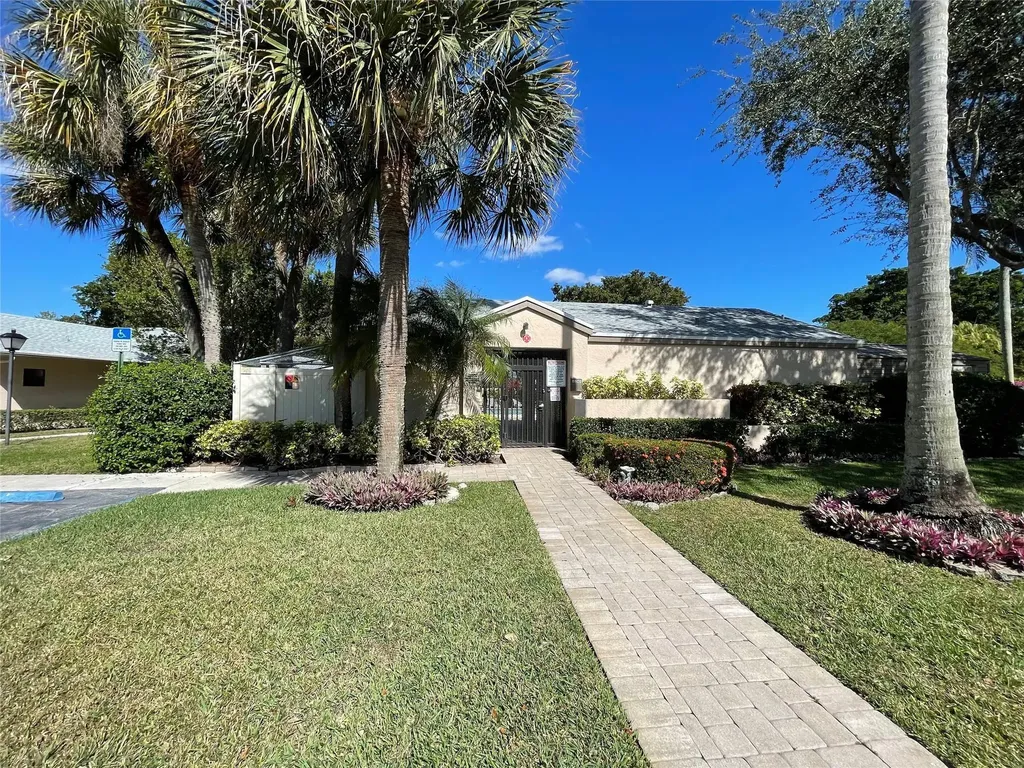 3350 NW 47th Avenue Coconut Creek FL 33063