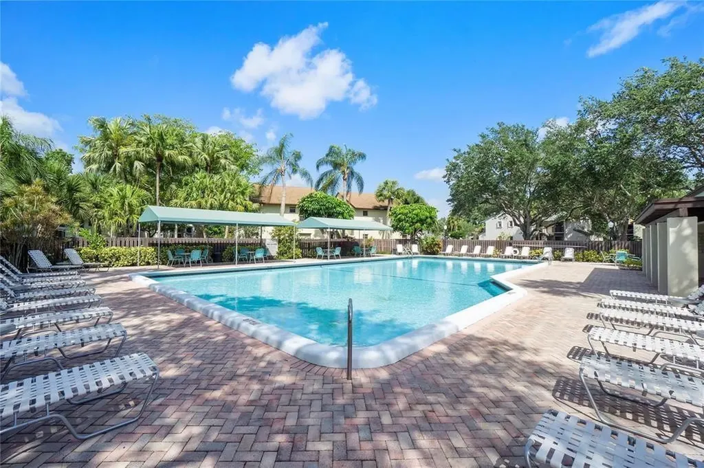 3350 NW 47th Avenue Coconut Creek FL 33063