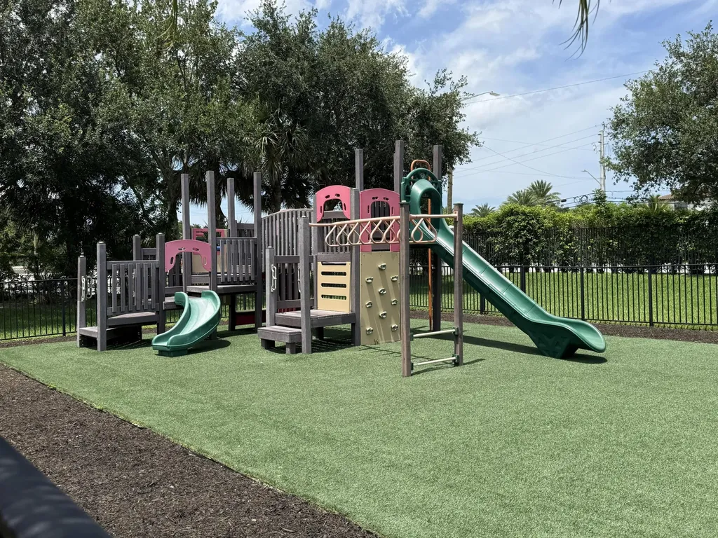 9084 Silver Glen Way Lake Worth FL 33467