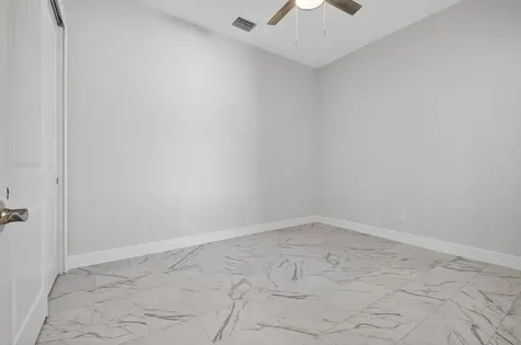 1805 Bridgepointe Circle Vero Beach FL 32967
