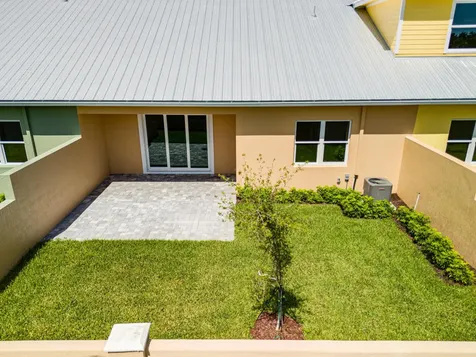 1805 Bridgepointe Circle Vero Beach FL 32967