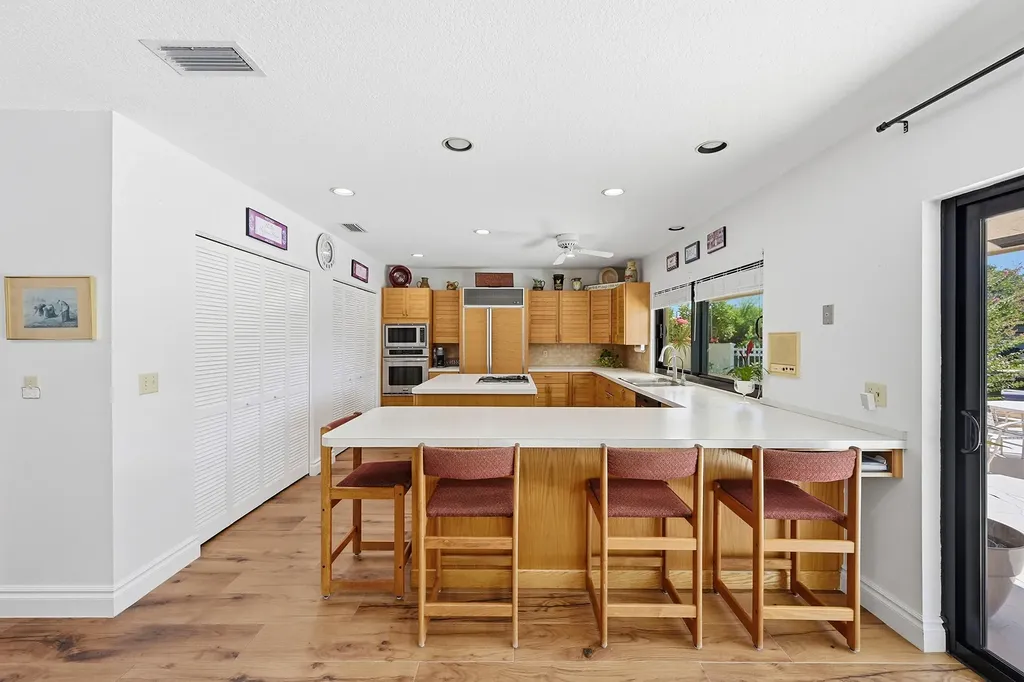 370 SE 13th Avenue Pompano Beach FL 33060