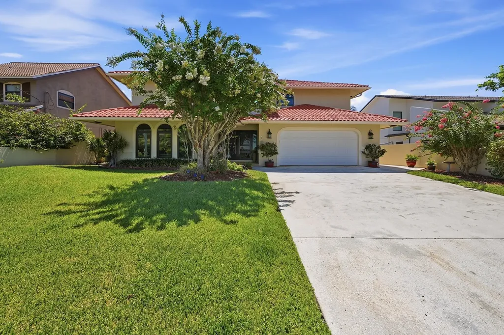 370 SE 13th Avenue Pompano Beach FL 33060