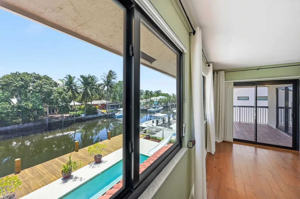 370 SE 13th Avenue Pompano Beach FL 33060