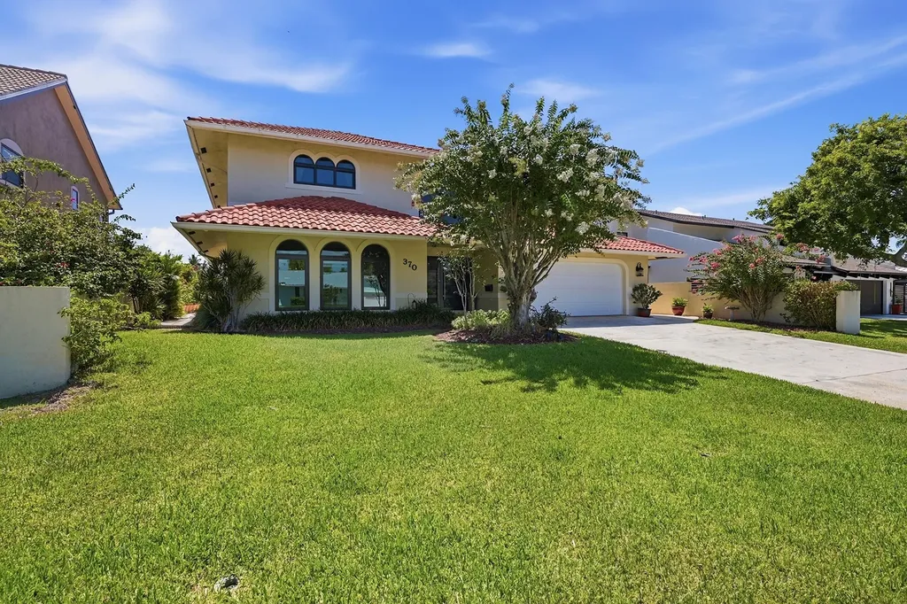 370 SE 13th Avenue Pompano Beach FL 33060