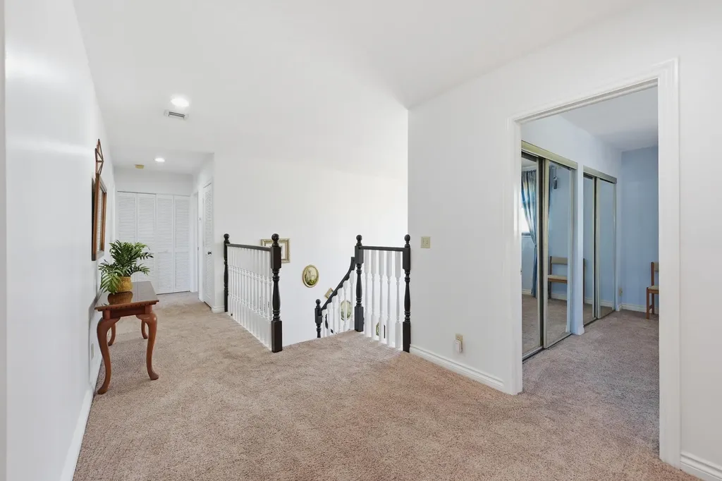 370 SE 13th Avenue Pompano Beach FL 33060