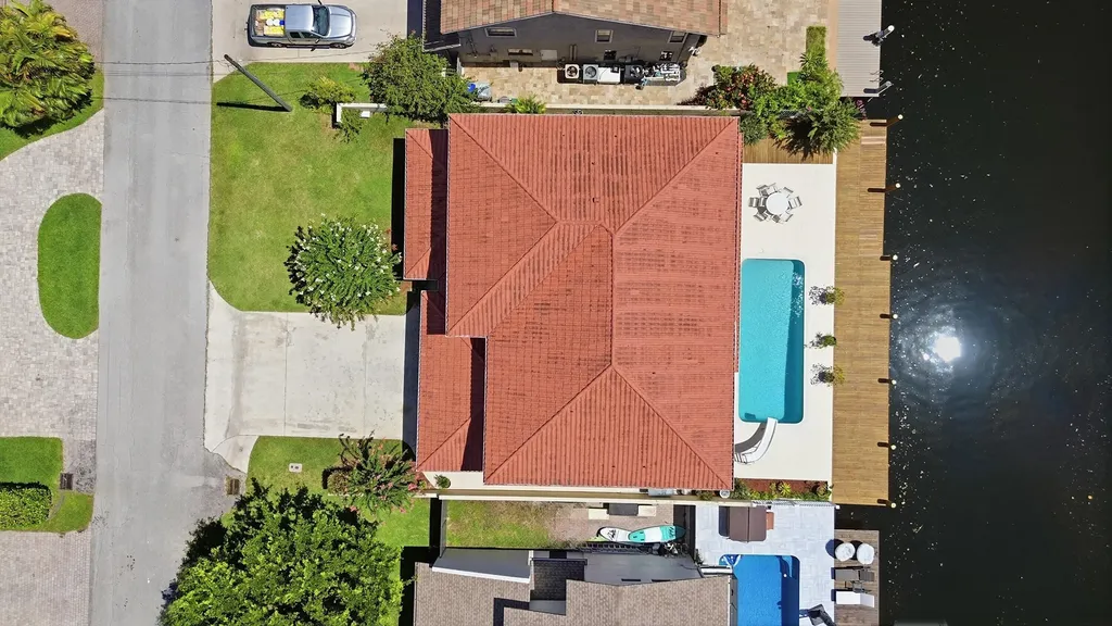 370 SE 13th Avenue Pompano Beach FL 33060