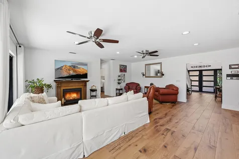 370 SE 13th Avenue Pompano Beach FL 33060