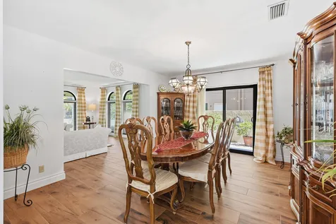 370 SE 13th Avenue Pompano Beach FL 33060