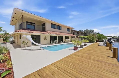 370 SE 13th Avenue Pompano Beach FL 33060