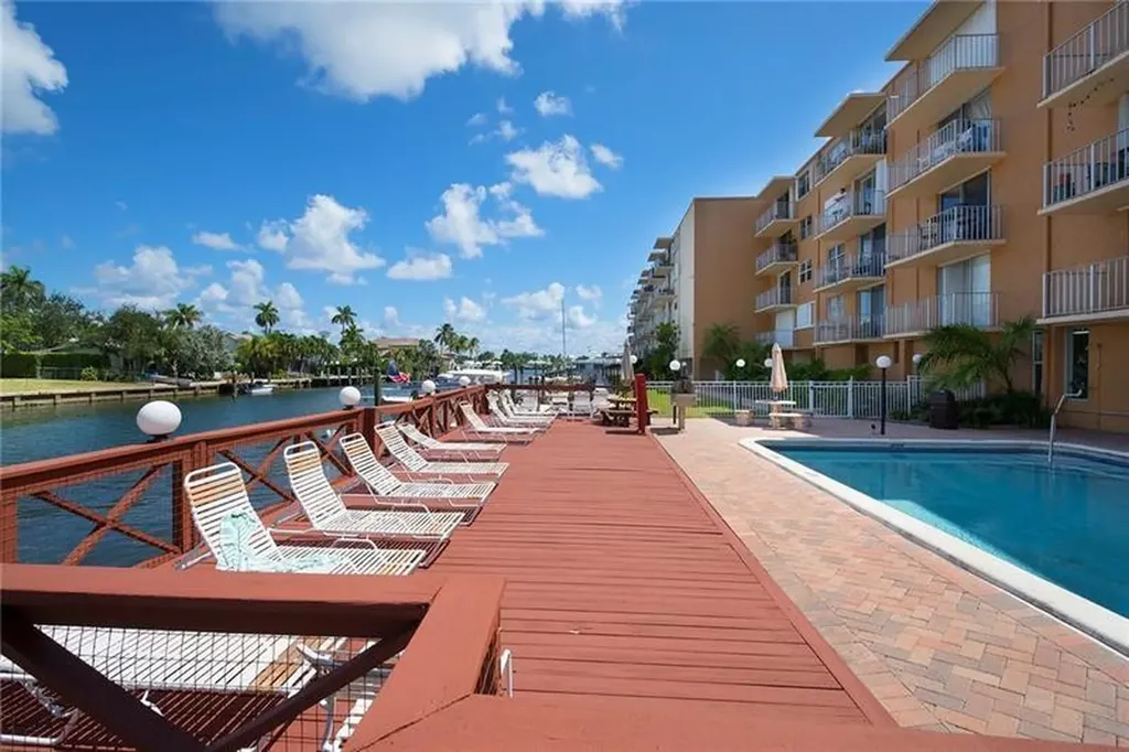 1777 SE 15th Street Fort Lauderdale FL 33316