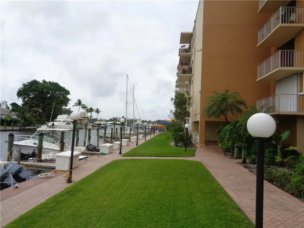 1777 SE 15th Street Fort Lauderdale FL 33316