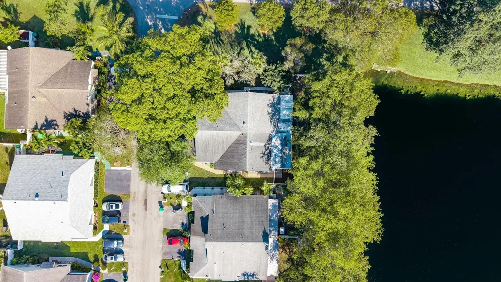Davie FL 33324