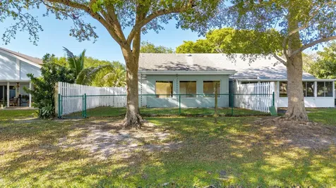 Davie FL 33324