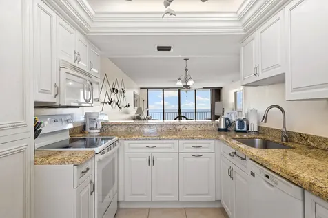 5061 N Highway A1a Fort Pierce FL 34949