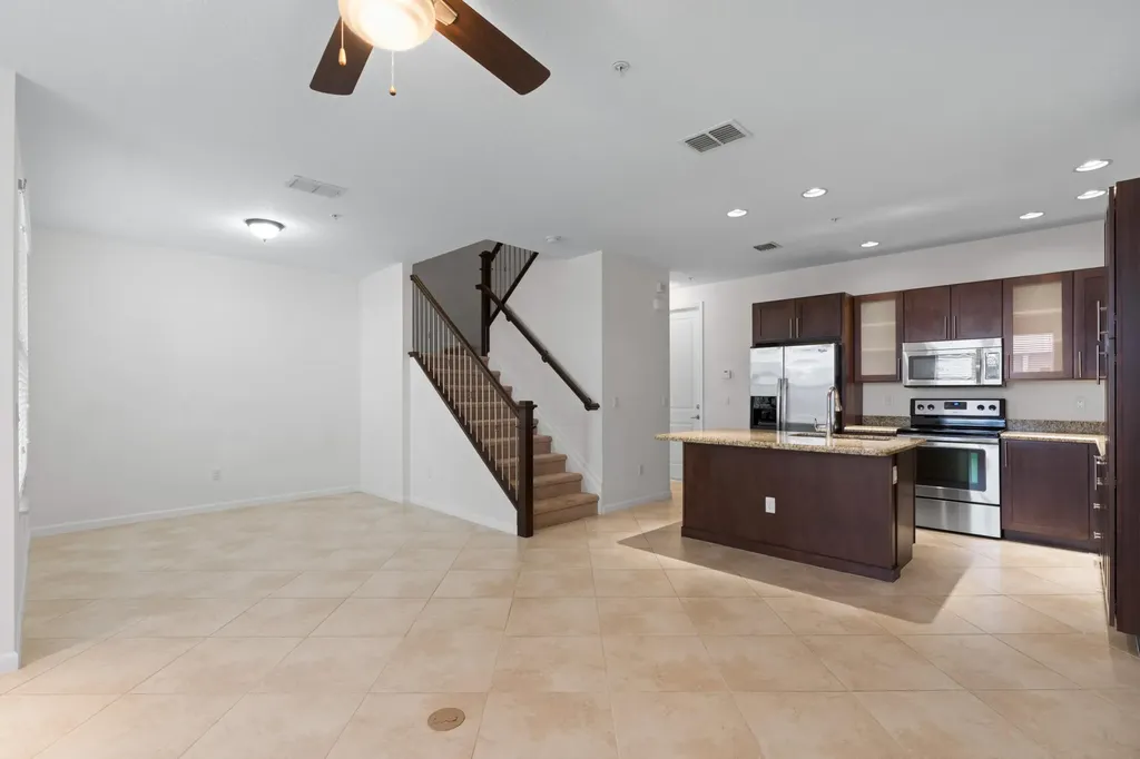 1439 NW 49th Lane Boca Raton FL 33431