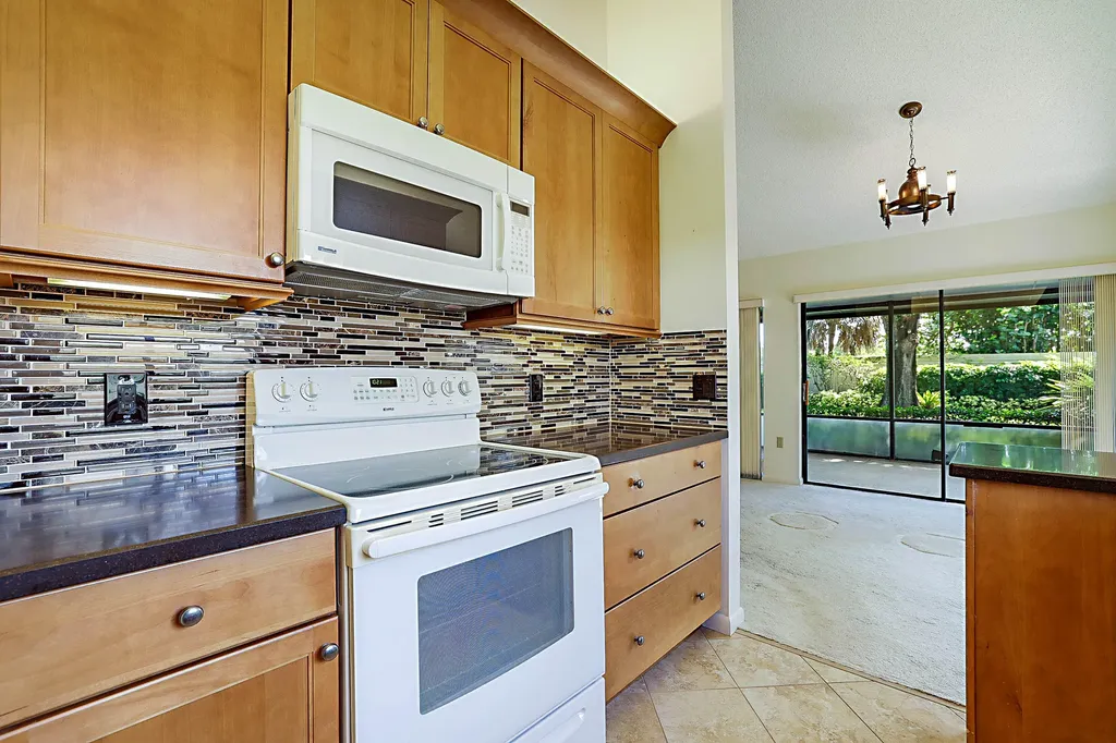 137 Seashore Drive Jupiter FL 33477