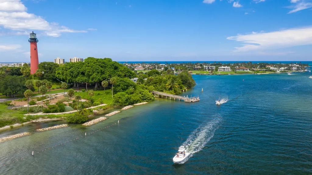 137 Seashore Drive Jupiter FL 33477