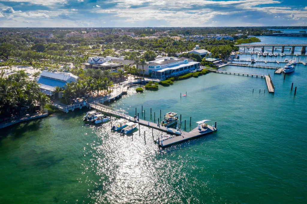 137 Seashore Drive Jupiter FL 33477