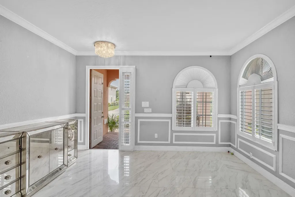 149 Bellezza Terrace Royal Palm Beach FL 33411