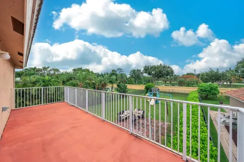 149 Bellezza Terrace Royal Palm Beach FL 33411