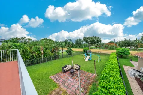 149 Bellezza Terrace Royal Palm Beach FL 33411